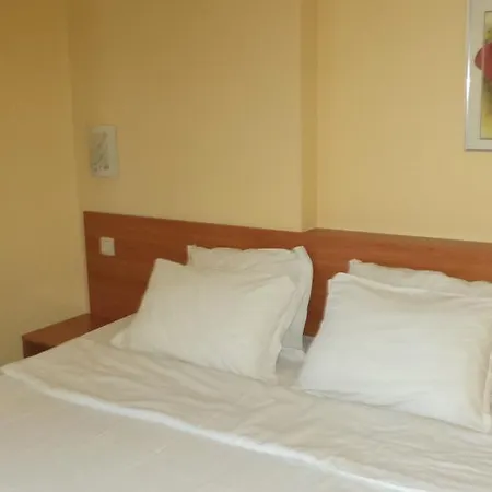 Elit Otel 2*
